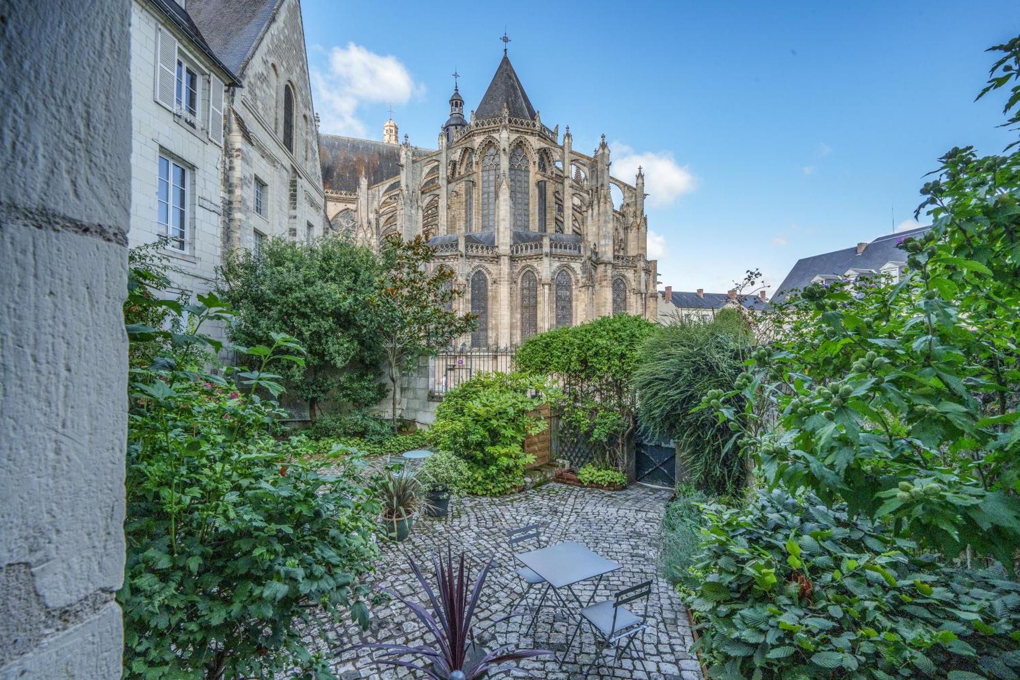 Appartement Raffine Vue Cathedrale, Jardin, Wifi Tours Exteriör bild